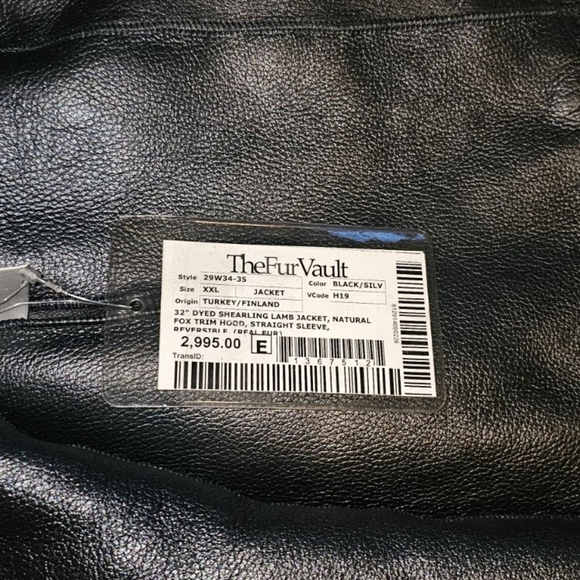 32" XXL shearling lamb jacket, natural fox Trim Hood, Straight Sleeve. - Picture 3 of 3